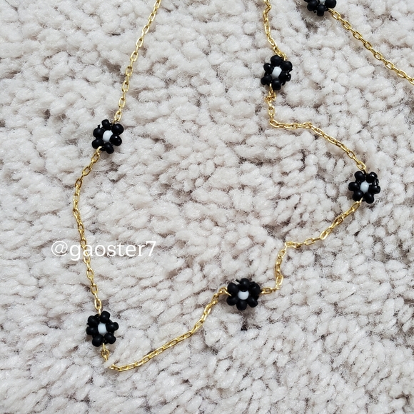 🚫SOLD🚫Madewell Seed Bead Daisy Chain Necklace - Picture 5 of 7